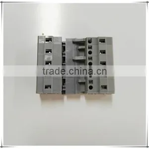 Elevator Spare Parts Factory Direct Supply Plug With 5 Pins thumbnail-3