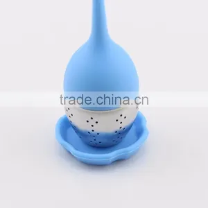 Cute Silicone Handle Tea Infuser Strainer With Drip Tray thumbnail-3