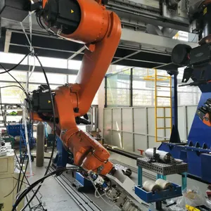 Welding Robot thumbnail-2