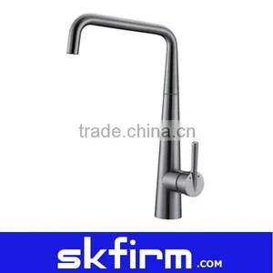 Europe Design Industrial Kitchen Tap thumbnail-1