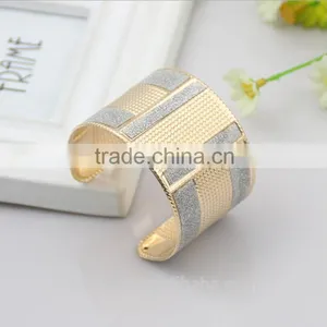 Fashion Cuff Bangles Exaggerated Gold Color With Matte Bracelets New Jewerly thumbnail-2