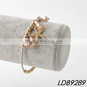Gold Spring Chain With Fishstar Glass Beads Bangle thumbnail-1
