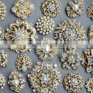Rhinestone Button Brooch Embellishment Pearl Crystal Wedding Brooch Bouquet Cake Hair Comb Clip Large Assorted Decoration thumbnail-2