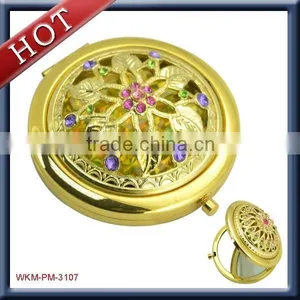Custom Metal Logo for Vintage Hand Mirror thumbnail-3