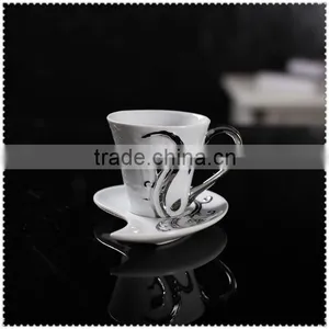 Hot Selling and Cheap Ceramic Flower Relief Mug thumbnail-2