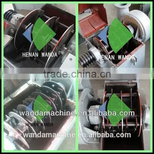 China Gold Supplier Small Mobile Hammer Mill Manual Rock Crusher thumbnail-5