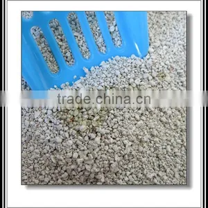 Bentonite Toilet Kitty Sand OEM Cat Litter Strong Ability to Adsorb Humidity thumbnail-1