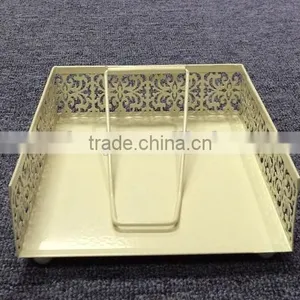 Tissue Holder thumbnail-1