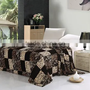Printing Flannel Blanket Animal Series 4 Animal Fur Check thumbnail-1