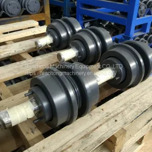 CAT320 Carrier Roller thumbnail-1