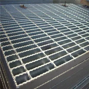 Hot Dipped Galvanised Grid Mesh Flooring For Rain Gutter Treads Steel Grating thumbnail-4