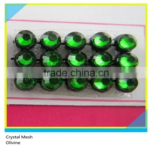 Hotfix Rhinestone Mesh Ss16 4mm Olivine Crystal Black Base thumbnail-1
