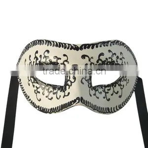 Sexy Eye Mask With Halloween Mask With Large Feather Half Face Female Costume Party Princess of Venice Paper Party Eye Mask thumbnail-1