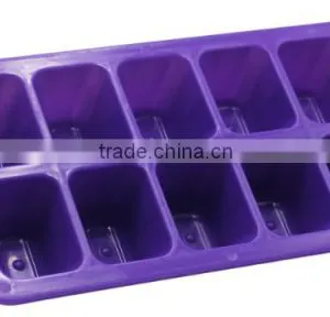 Plastic Ice Cube Tray thumbnail-1