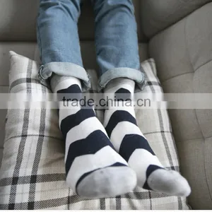 2015 Hot Sale Summer and Autumn Pure Cotton Men Socks Fashion and Casual Socks thumbnail-3