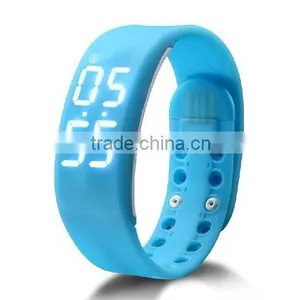 LED Pedometer Silicone Sport Smart Watch With Healthy Record thumbnail-5