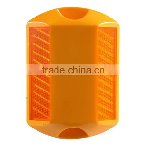 Double Side Road Markers / Cat Eye Reflector / Reflective Road Stud thumbnail-3