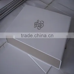 High Quality Romantic Simple White Foldable Box thumbnail-1