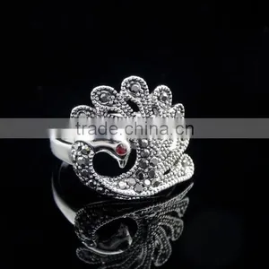 2015 Latest Design Women Enagement Crystal Diamond Ring for Sale thumbnail-4