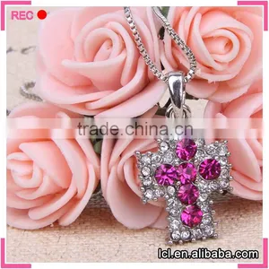 Low Price Christian Cross Necklace, Hot Sale Imitation Crystal Necklace thumbnail-3