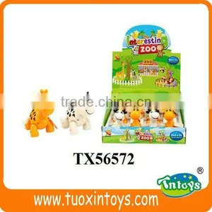 Mini Wind up Cow thumbnail-1