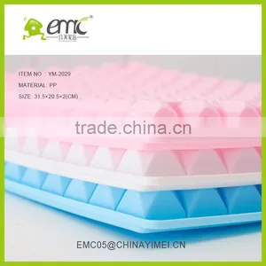 High Quality Plastic 96 Cells Ice Tray Ice Cubes Maker Machine thumbnail-3