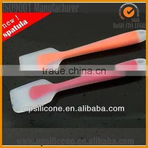 Good Kitchenware Silicone Cake Knife Silicone Knife thumbnail-5