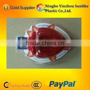 Plastic Strawberry Slicer/cutter As Seen on TV thumbnail-1