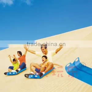 NEW - ROUND CARPET - PLASTIC TOBOGGAN - LIGHTWEIGHT - UNBREAKABLE -USE ON SNOW, SAND OR GRASS ROLL UP thumbnail-1