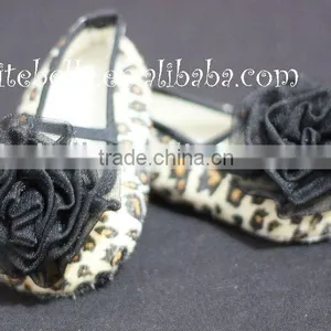 Leopard Print Shoes With Black Rosettes Pettishoes Crib Shoes MAS22 thumbnail-1
