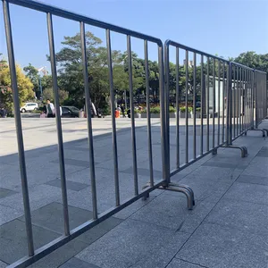 Galvanized Durable Eco-Friendly Mobile Temporary Barricade Road Safety Fence Traffic Control Barrier Power Coated Fence thumbnail-3