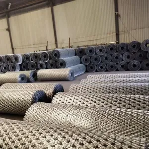 Hot Dipped Galvanized Concertina Razor Barbed Wire Mesh Egoza Type for Security Fencing thumbnail-2