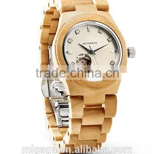 Best Selling 2016 Lovers Wooden Watch for Men Bamboo Women Wristwatch thumbnail-2