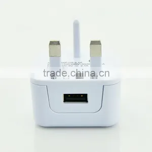 CE ROHS Active Usb Universal Travel Adapter With Usb Charger For UK thumbnail-6
