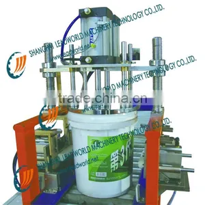 Automatic Weighing Filling Machine thumbnail-1