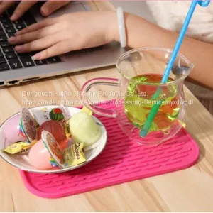Popular Kitchenware Pink Rectangle Silicone Draining Mats thumbnail-1