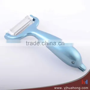 Dolphin Shaped Rotary Multifunctional Peeler With 3 Blades (HPL-53) thumbnail-1