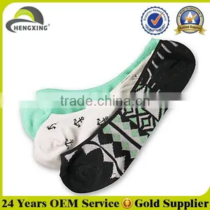 Knitting Custom Girl Sock Without Heel thumbnail-1