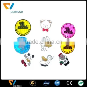 Reflective Material for Car Windshield for Safety thumbnail-1