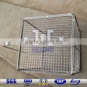 Stainless Steel Welded Wire Basket With Handle thumbnail-1