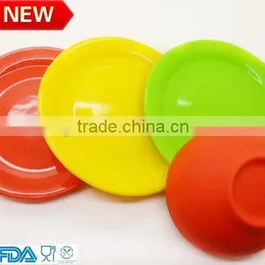 Dinner Ware Colored Silicone 6"square Plate thumbnail-4