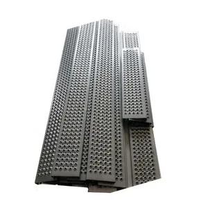 Car Alloy Wear-Resistant Anti-Slip Mat, 1-Pack, Universal Silver Car Floor Mat, Heel Scratch-Proof, Anti-Slip Carpet thumbnail-4