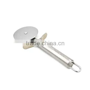Hot Sale and High Quality Pizza Cutter With Good Price thumbnail-2