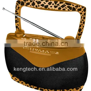 Double Speaker Portable AM/FM Radio With Bass Boost thumbnail-4