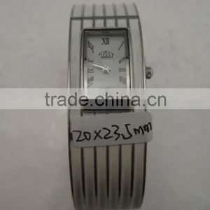 Square Face Alloy Case Bangle Watch for Ladies thumbnail-1