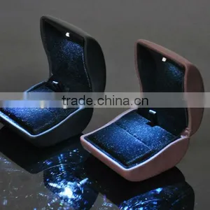 Multiple Ring Boxes With Light thumbnail-1