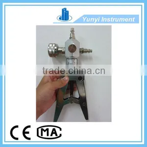 Pneumatic Hand Pressure Calibrator thumbnail-2