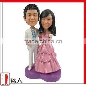 7" Couple Cake Topper Figurines thumbnail-1