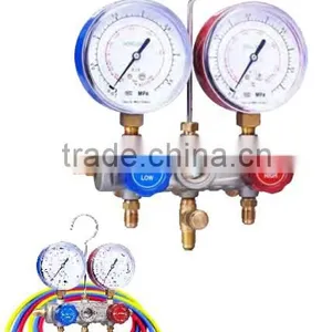 Refrigerant Manifold Pressure Gauge Set S-134a thumbnail-1