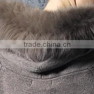 Stylish Merino Wool Sweater With Raccoon Fur thumbnail-6